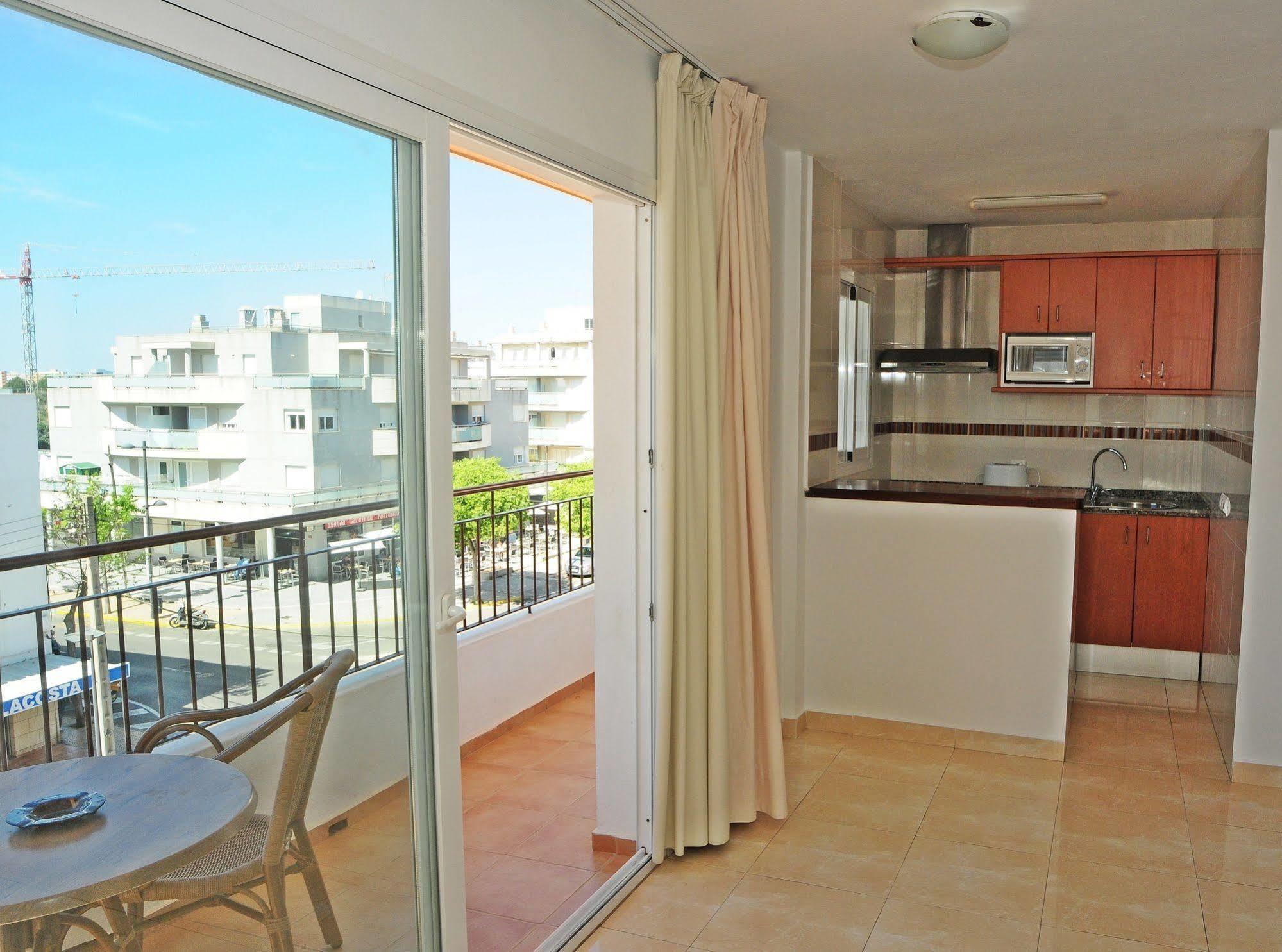 Apartamentos Avenida - Mc Apartamentos Ibiza المظهر الخارجي الصورة