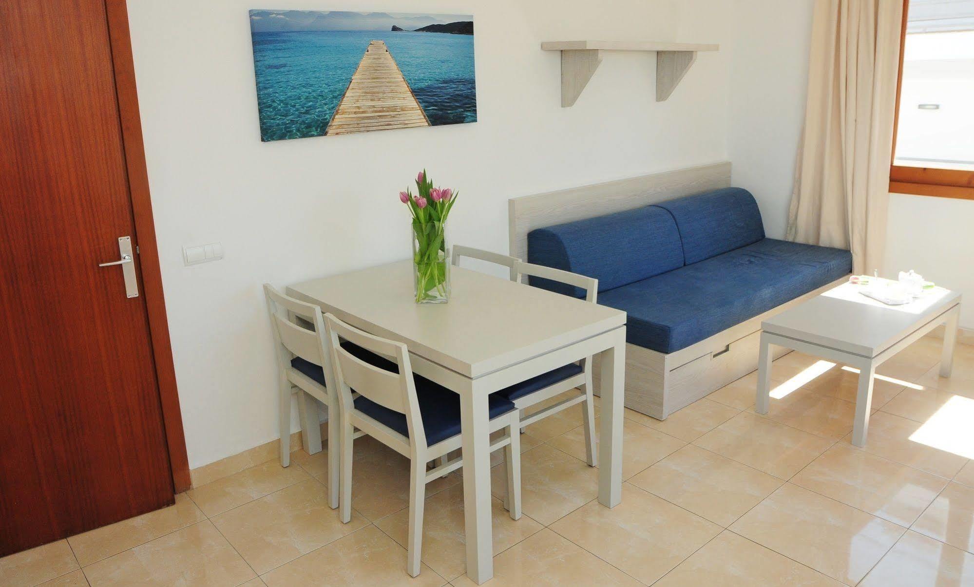 Apartamentos Avenida - Mc Apartamentos Ibiza المظهر الخارجي الصورة