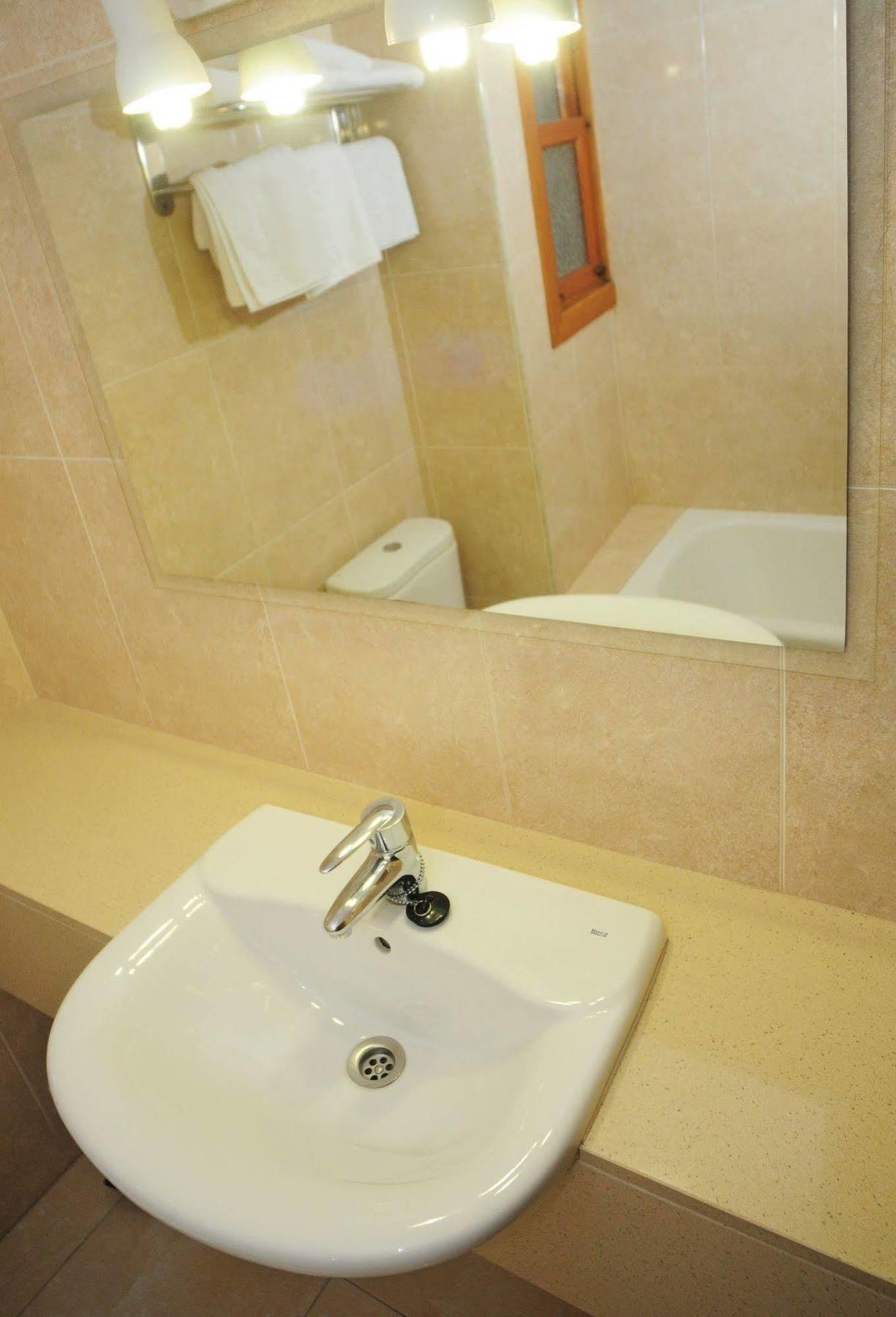 Apartamentos Avenida - Mc Apartamentos Ibiza المظهر الخارجي الصورة